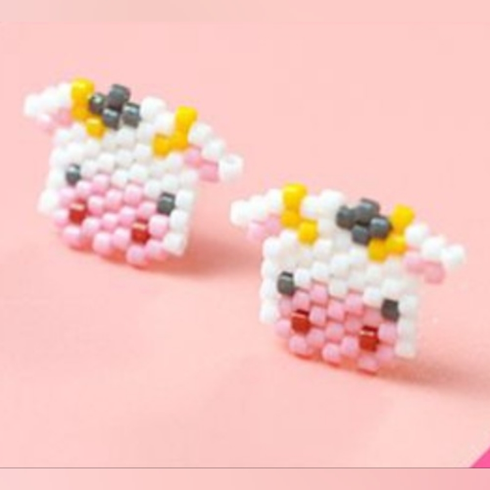 Flat Beaded cow studs